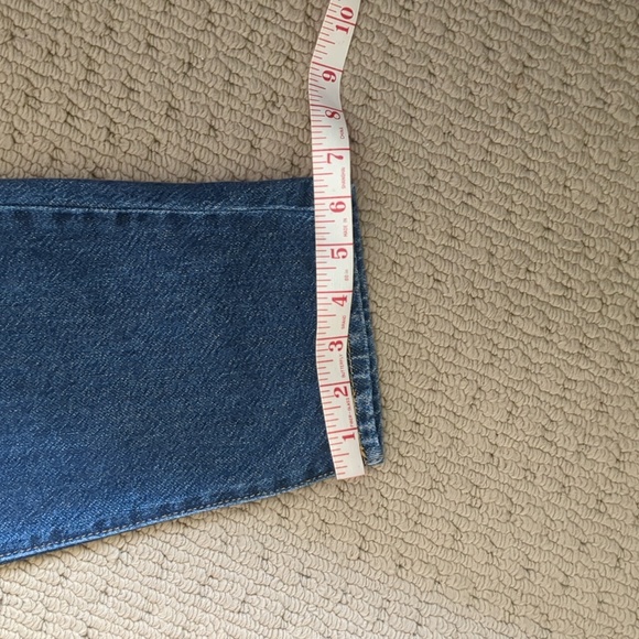 Levi's s31 High Waist Mom Jeans - Picture 6 of 7